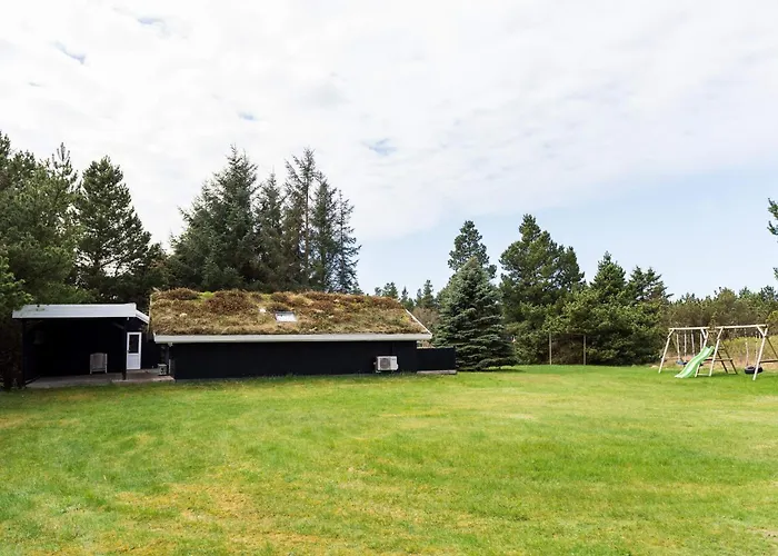 Cozy Retreat In Blavand-by Traum *